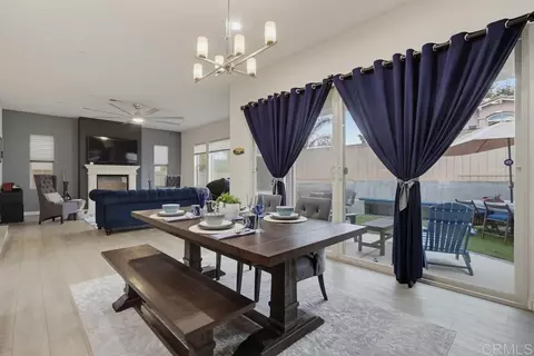 Dining - 1089 Primrose Ln, Encinitas, CA 92024 photo 3 of 3