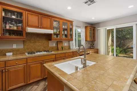 Kitchen - 44684 Mumm St, Temecula, CA 92592 photo 3 of 3