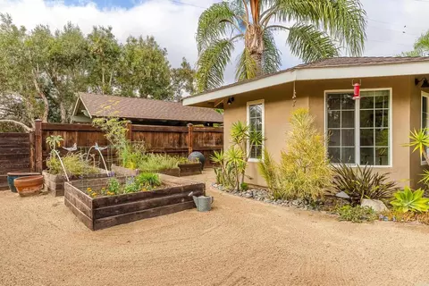 Exterior - 808 Palaro Dr, Encinitas, CA 92024 photo 19 of 23