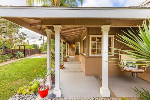 Exterior - 808 Palaro Dr, Encinitas, CA 92024 photo 16 of 23