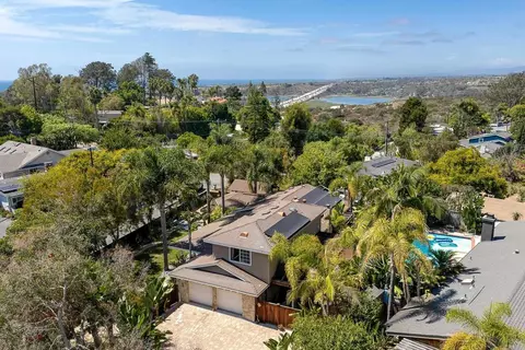 View/Area - 808 Palaro Dr, Encinitas, CA 92024 photo 1 of 2