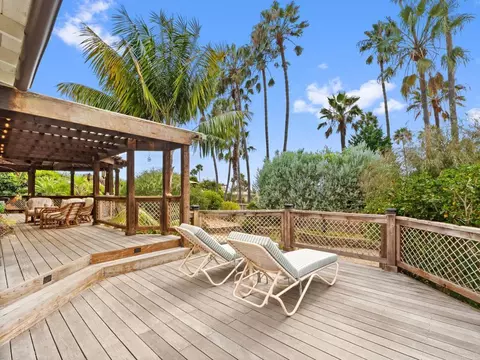 890 Passiflora Ave, Encinitas, CA 92024