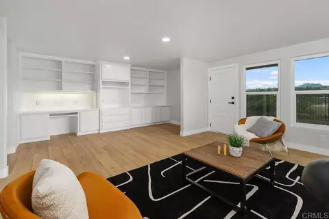 Living - 2718 Via Del Robles, Fallbrook, CA 92028 photo 5 of 5