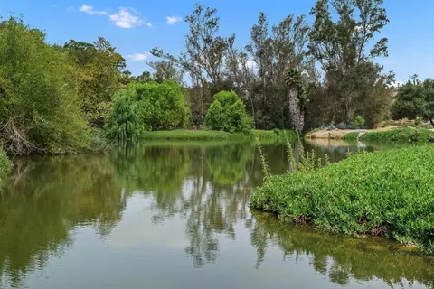 View/Area - 2718 Via Del Robles, Fallbrook, CA 92028 photo 3 of 5