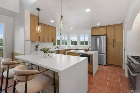 Kitchen - 2718 Via Del Robles, Fallbrook, CA 92028 photo 1 of 4