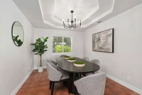 Dining - 2718 Via Del Robles, Fallbrook, CA 92028 photo 1 of 1