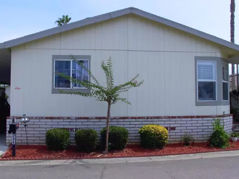 2300 E Valley Pkwy #206, Escondido, CA 92027