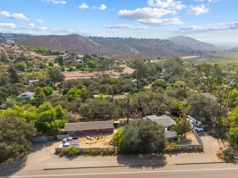 9704 Del Dios Hwy, Escondido, CA 92029 photo 4