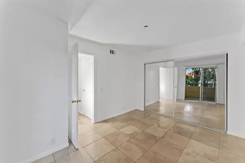 Bedroom - 390 E Madison Ave #H, El Cajon, CA 92020 photo 4 of 6
