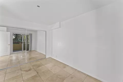 Bedroom - 390 E Madison Ave #H, El Cajon, CA 92020 photo 3 of 6