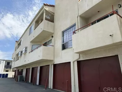 390 E Madison Ave #H, El Cajon, CA 92020