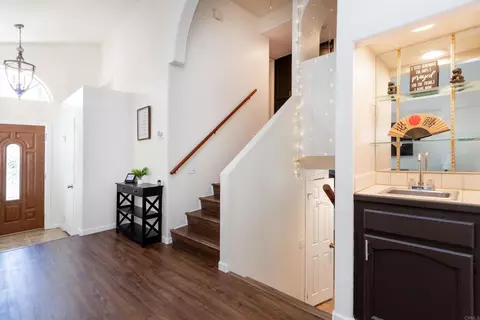 Entry Way - 23945 Nectar Way, Ramona, CA 92065 photo 1 of 2