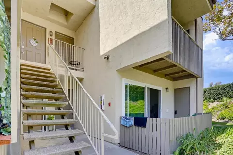Exterior - 432 Edgehill Ln #156, Oceanside, CA 92054 photo 2 of 4