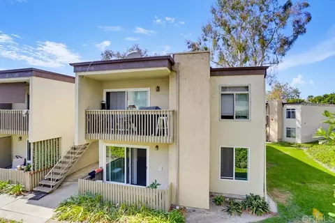 432 Edgehill Ln #156, Oceanside, CA 92054