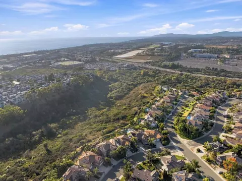View/Area - 1023 Turnstone Rd, Carlsbad, CA 92011 photo 9 of 12