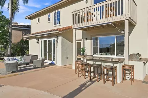 Exterior - 1023 Turnstone Rd, Carlsbad, CA 92011 photo 7 of 11