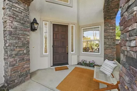 Exterior - 1023 Turnstone Rd, Carlsbad, CA 92011 photo 4 of 11