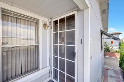 81 Seagull Ln, Oceanside, CA 92057 photo 5