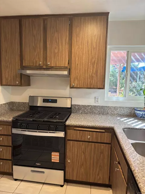 Kitchen - 4552 Beverly Glen Dr, Oceanside, CA 92056 photo 1 of 3