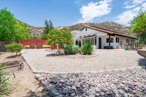 Exterior - 25771 Caryn Ct, Ramona, CA 92065 photo 3 of 5