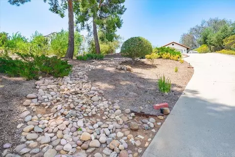 Exterior - 25771 Caryn Ct, Ramona, CA 92065 photo 2 of 5