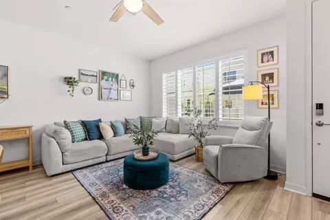 Living - 311 Satsuma Trl, Fallbrook, CA 92028 photo 1 of 6