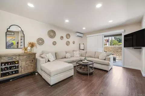 7320 Park Ridge Dr # 113, San Diego, CA 92120