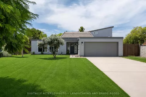 Exterior - 1965 Comanche St, Oceanside, CA 92056 photo 4 of 10