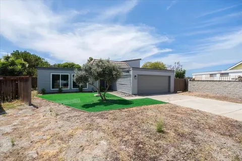Exterior - 1965 Comanche St, Oceanside, CA 92056 photo 1 of 10