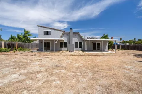 Exterior - 1965 Comanche St, Oceanside, CA 92056 photo 9 of 10