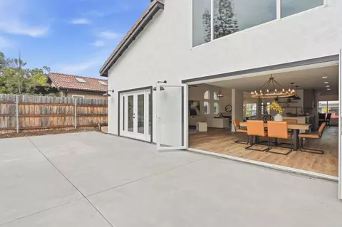 Exterior - 1416 Eastview Ct, Oceanside, CA 92056 photo 8 of 11