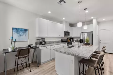 Kitchen - 4136 Sitio Flor, Oceanside, CA 92057 photo 1 of 4