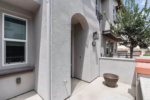 Exterior - 4136 Sitio Flor, Oceanside, CA 92057 photo 1 of 2
