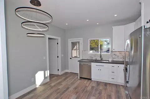 Kitchen - 880 Stevens Ave, Solana Beach, CA 92075 photo 1 of 3