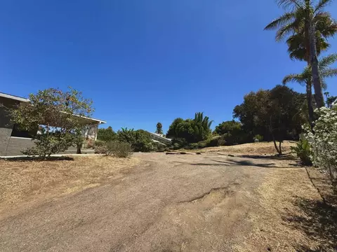 Exterior - 880 Stevens Ave, Solana Beach, CA 92075 photo 12 of 14