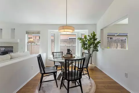 Dining - 1721 Corte Viejo, Oceanside, CA 92056 photo 3 of 4
