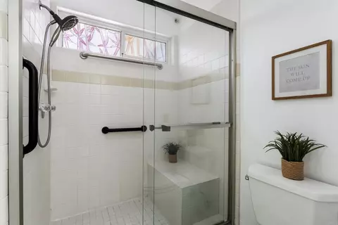 Bath - 1721 Corte Viejo, Oceanside, CA 92056 photo 2 of 3