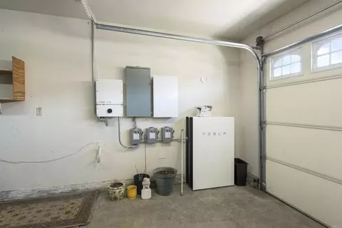 Entry Way - 1721 Corte Viejo, Oceanside, CA 92056 photo 4 of 4