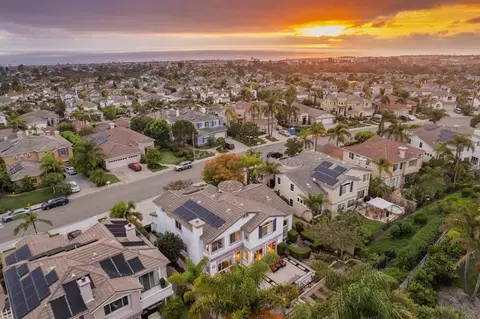 View/Area - 6740 Camphor Pl, Carlsbad, CA 92011 photo 4 of 5