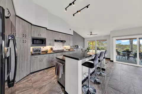 Kitchen - 4964 Skyhawk Way, Oceanside, CA 92056 photo 2 of 5