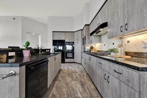 Kitchen - 4964 Skyhawk Way, Oceanside, CA 92056 photo 3 of 5