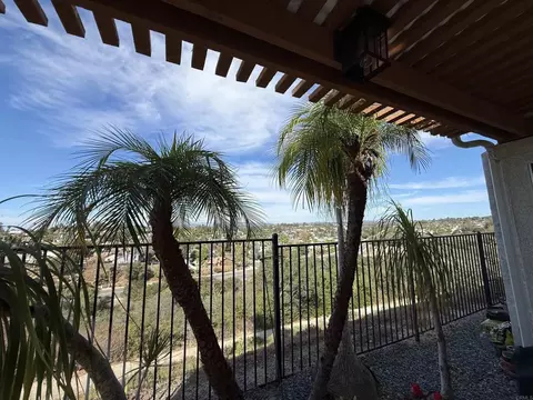 Exterior - 4964 Skyhawk Way, Oceanside, CA 92056 photo 4 of 4