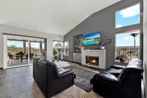 Living - 4964 Skyhawk Way, Oceanside, CA 92056 photo 5 of 8