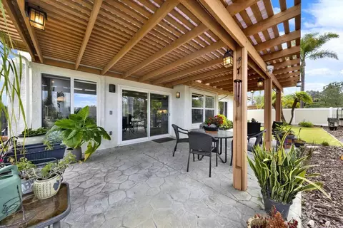 Exterior - 4964 Skyhawk Way, Oceanside, CA 92056 photo 9 of 10