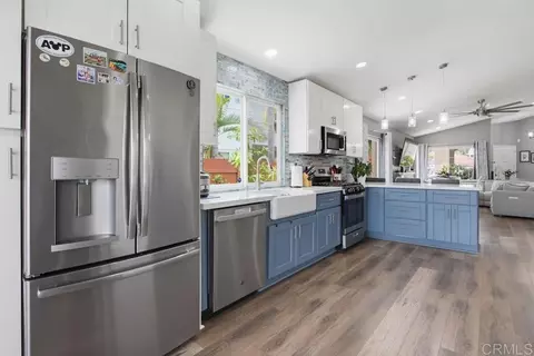 Kitchen - 3735 Via Del Rancho, Oceanside, CA 92056 photo 4 of 5