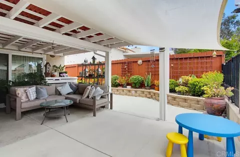 Exterior - 3735 Via Del Rancho, Oceanside, CA 92056 photo 6 of 17