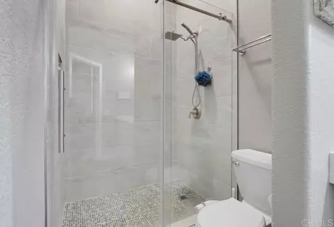 Bath - 3735 Via Del Rancho, Oceanside, CA 92056 photo 4 of 4