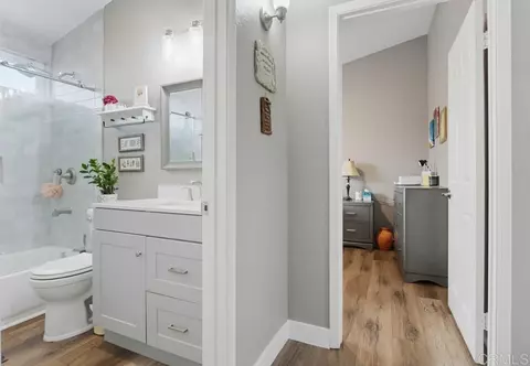 Entry Way - 3735 Via Del Rancho, Oceanside, CA 92056 photo 3 of 3