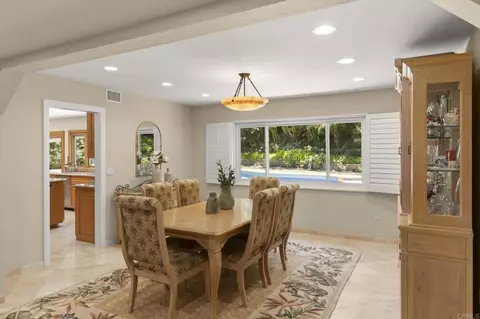 Dining - 5545 Coral Reef Ave, La Jolla, CA 92037 photo 1 of 1