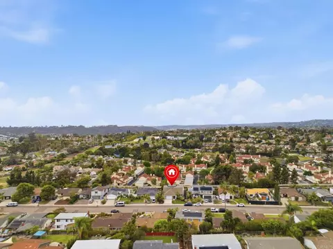 View/Area - 1744 Village Run N, Encinitas, CA 92024 photo 5 of 8